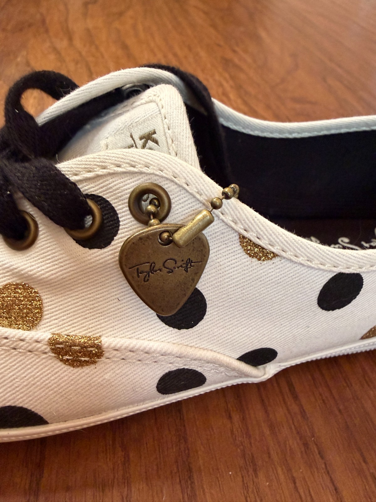 RARE Keds Taylor Swift Champion Glitter Dot Sneakers + Guitar Pick Charm Sz 6.5