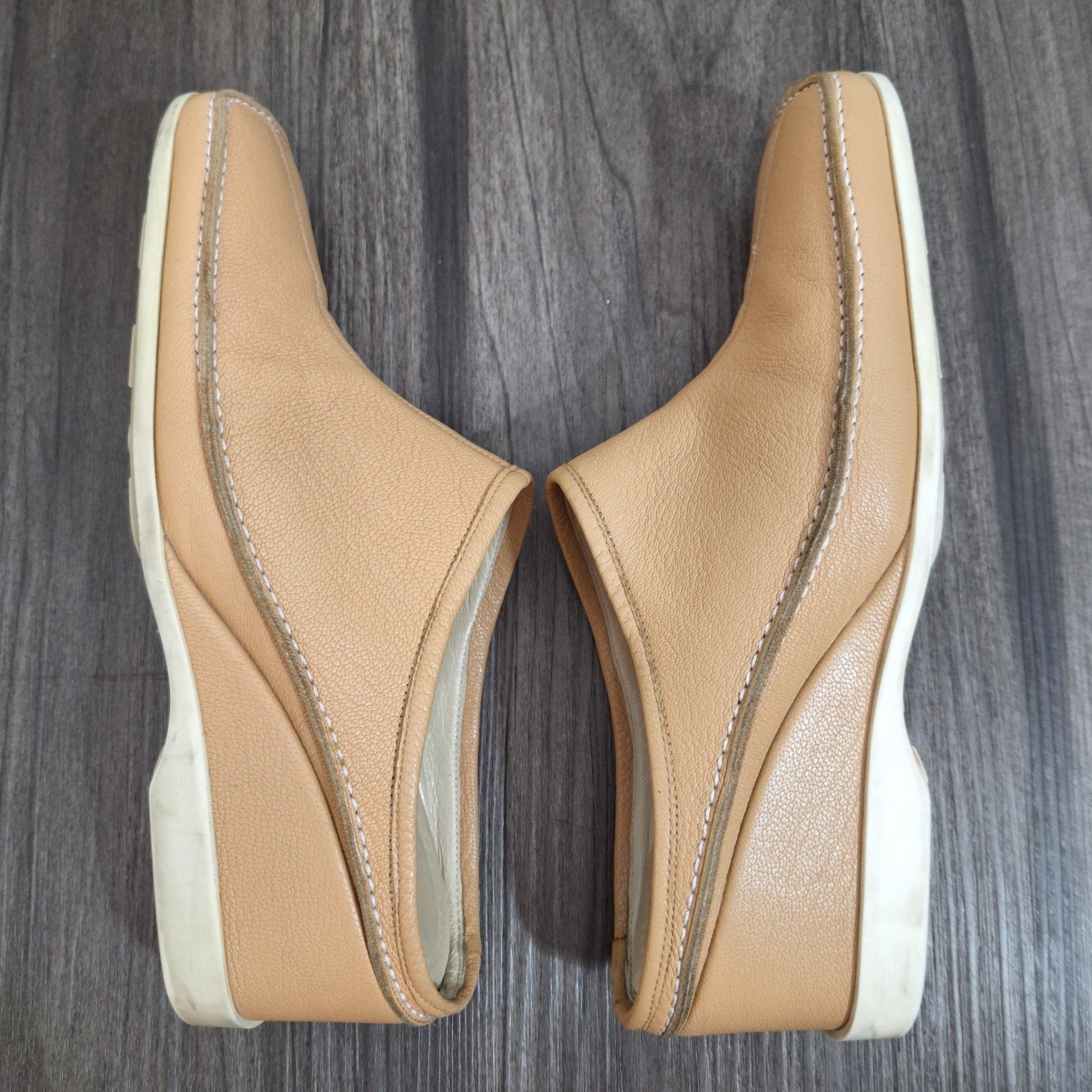 Via Spiga Tan Leather Wedge Mules Square Toe Made in Italy Women’s 8.5 M Beige