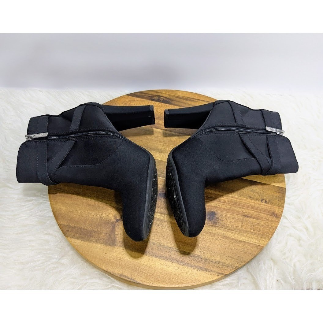 Unisa Womens Black Buckle Strap Block Heel Ankle Booties Size 8.5M Side Zip