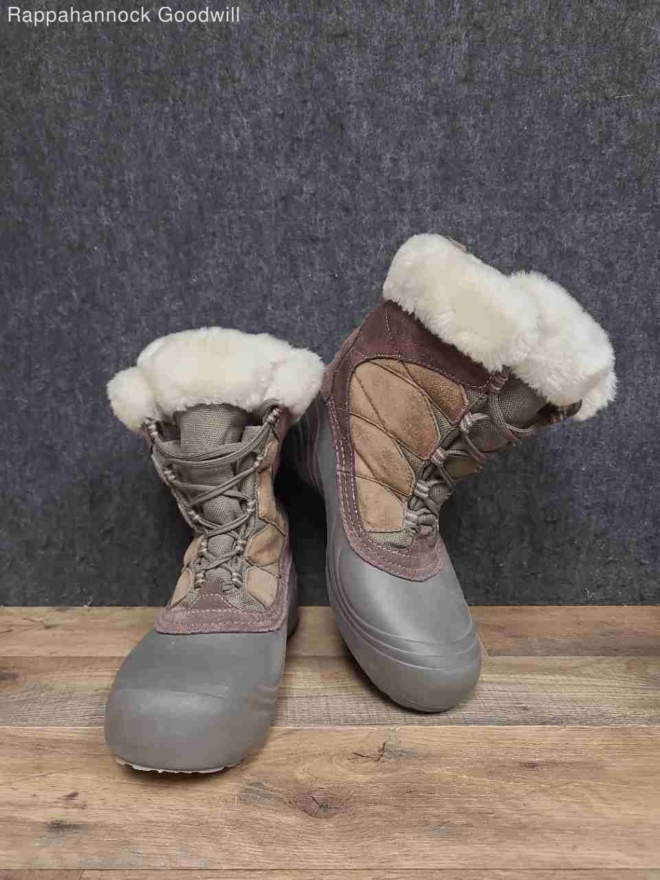 Columbia Sierra Summette Grey Faux Fur Trim Winter Snow Boots Women’s Size 10
