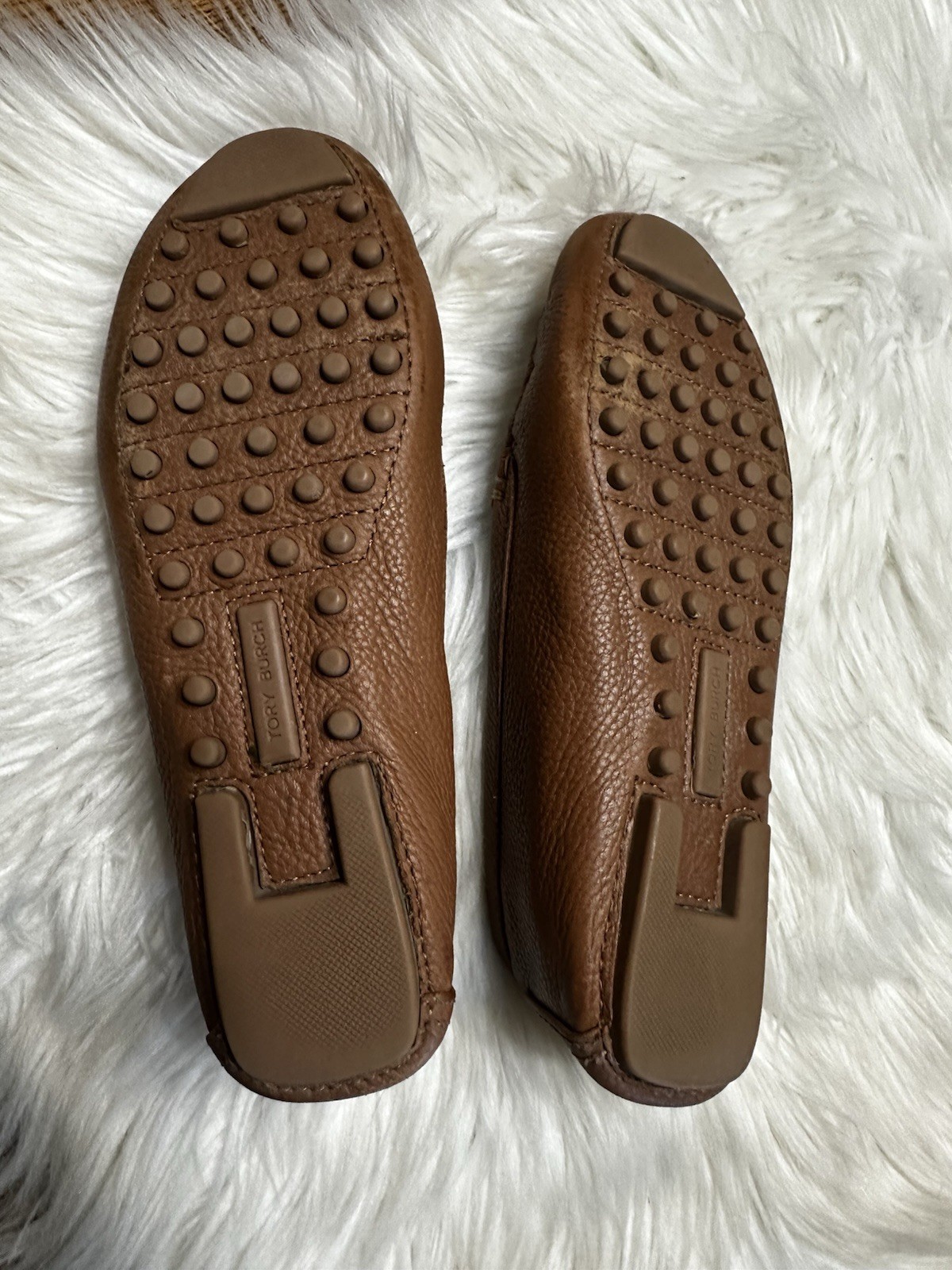 Tory Burch Everly Driver Tumbled Leather Brown Moon Size 7 M See Photos Logo