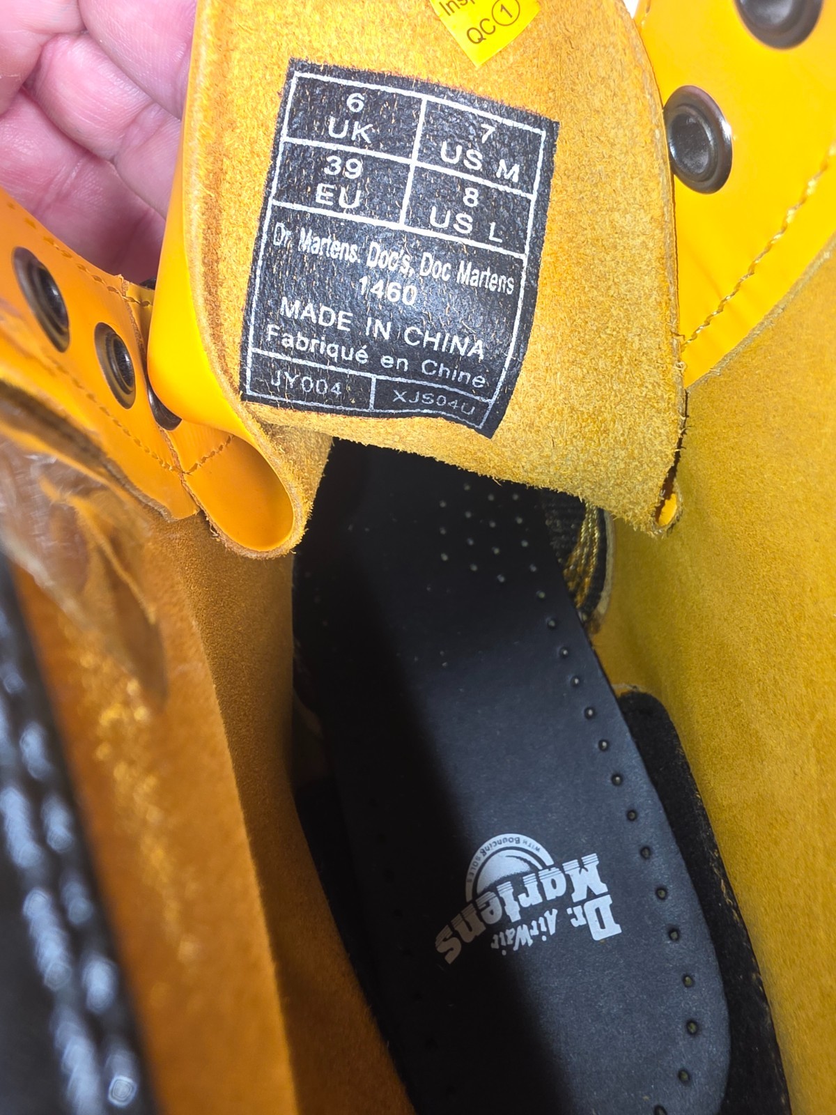 New Dr Martens 1460 Smooth Leather Yellow Combat Boots Men 7 Women 8 Lace Up