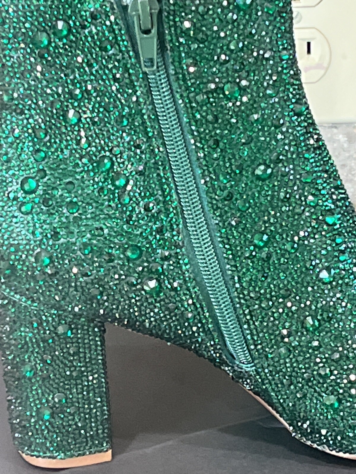 Betsey Johnson NWB Emerald Green Cady 373065 Rhinestone Boots Size 6.5