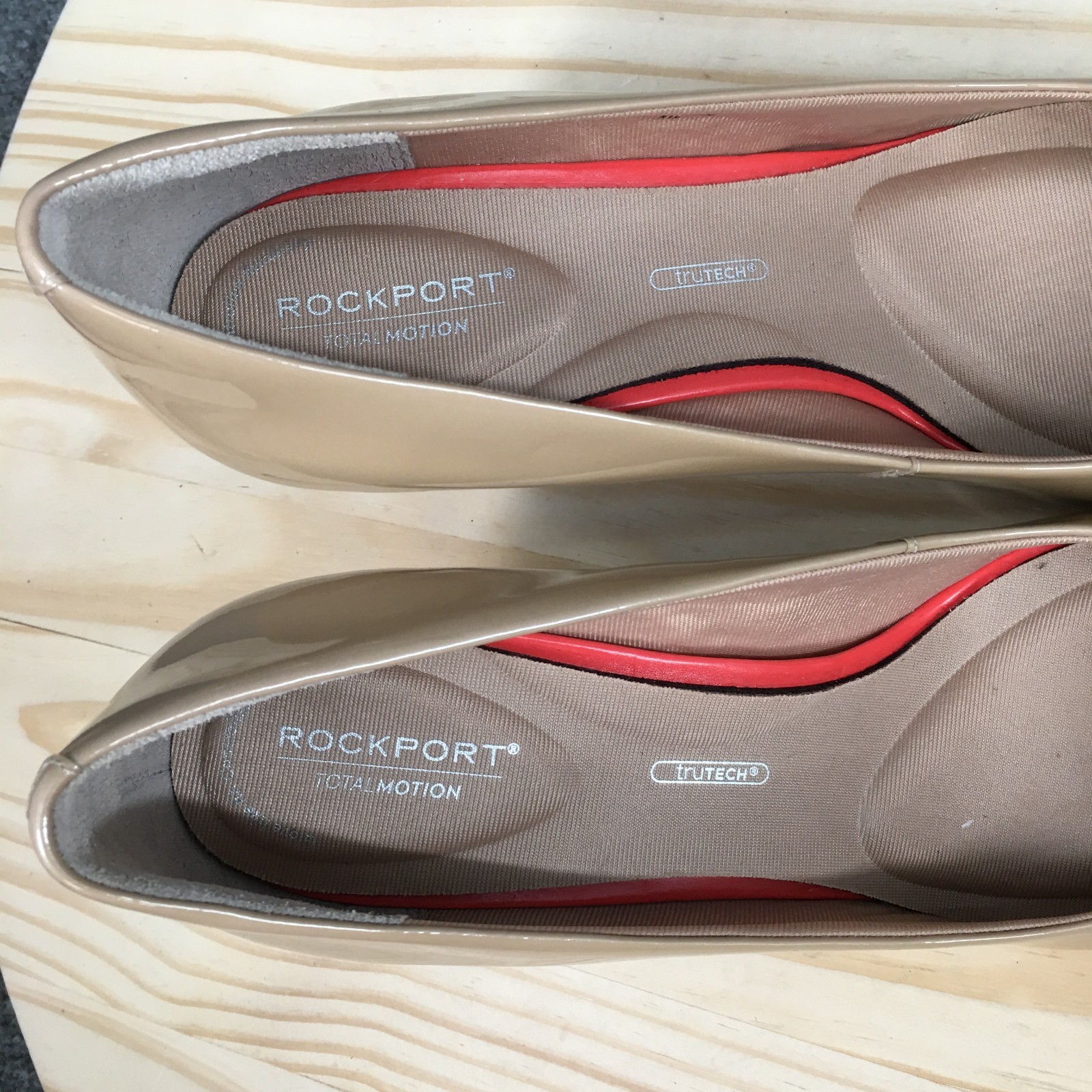 Rockport TruTech Heels Womens 9 M Pointed Toe Pump A11793 Patent Leather Nude