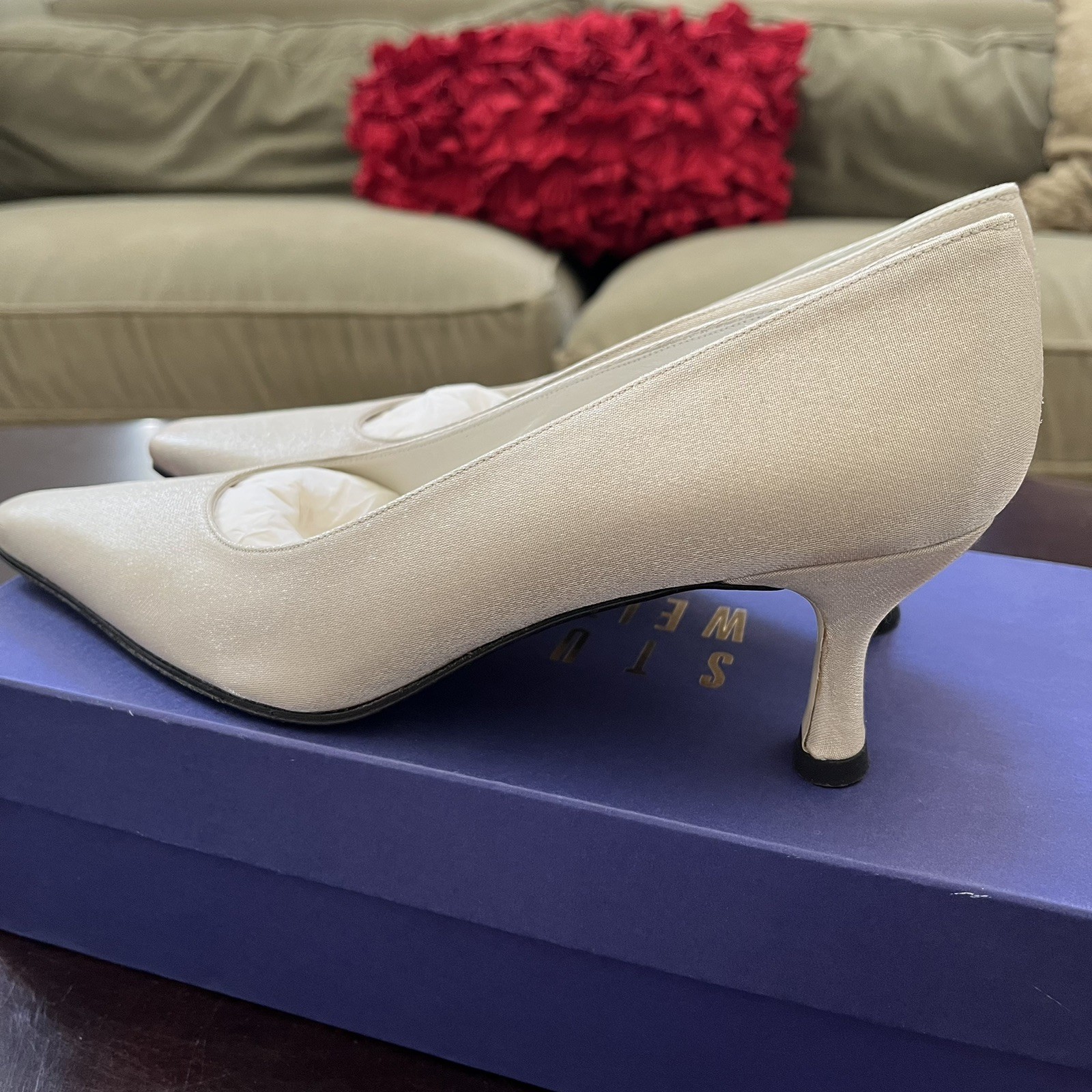 Stuart Weitzman Women’s Fable Oyster Sparkle Pumps Heels Shoes Sz 7.5