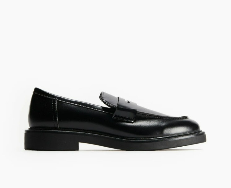 H&M Black Loafer Cotton Lining Recycled Thermoplastic Rubber Low Heel Sz 8
