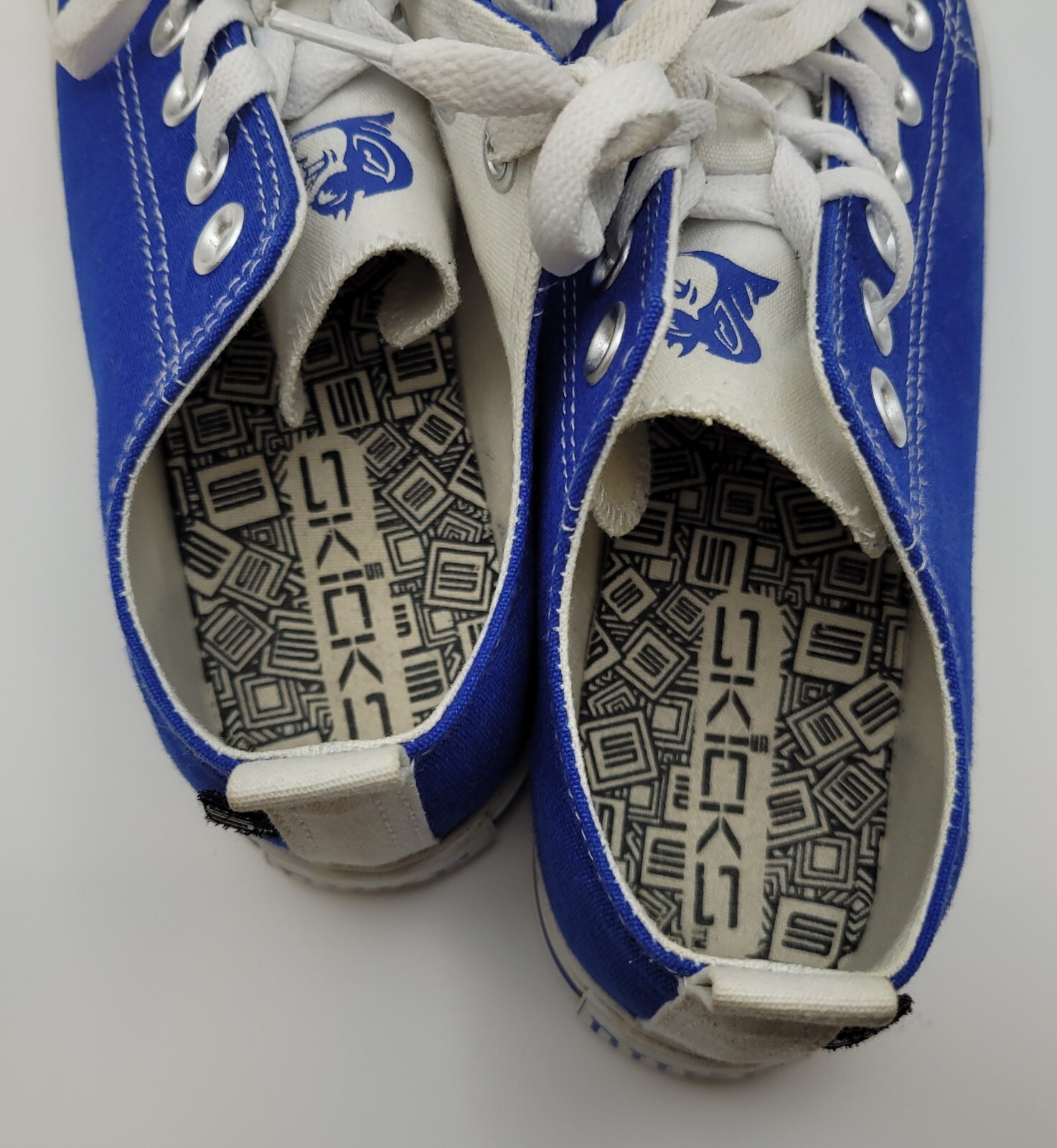 SKICKS Duke Blue Devils Unisex Low Top Sneaker Sz Women 7M