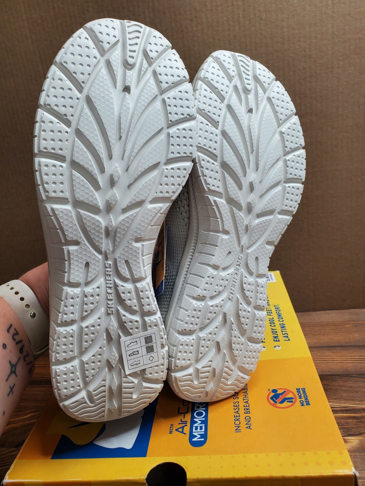 Skechers Performance Go Walk Evolution Gray Slip on Shoes Sneakers New Open Box