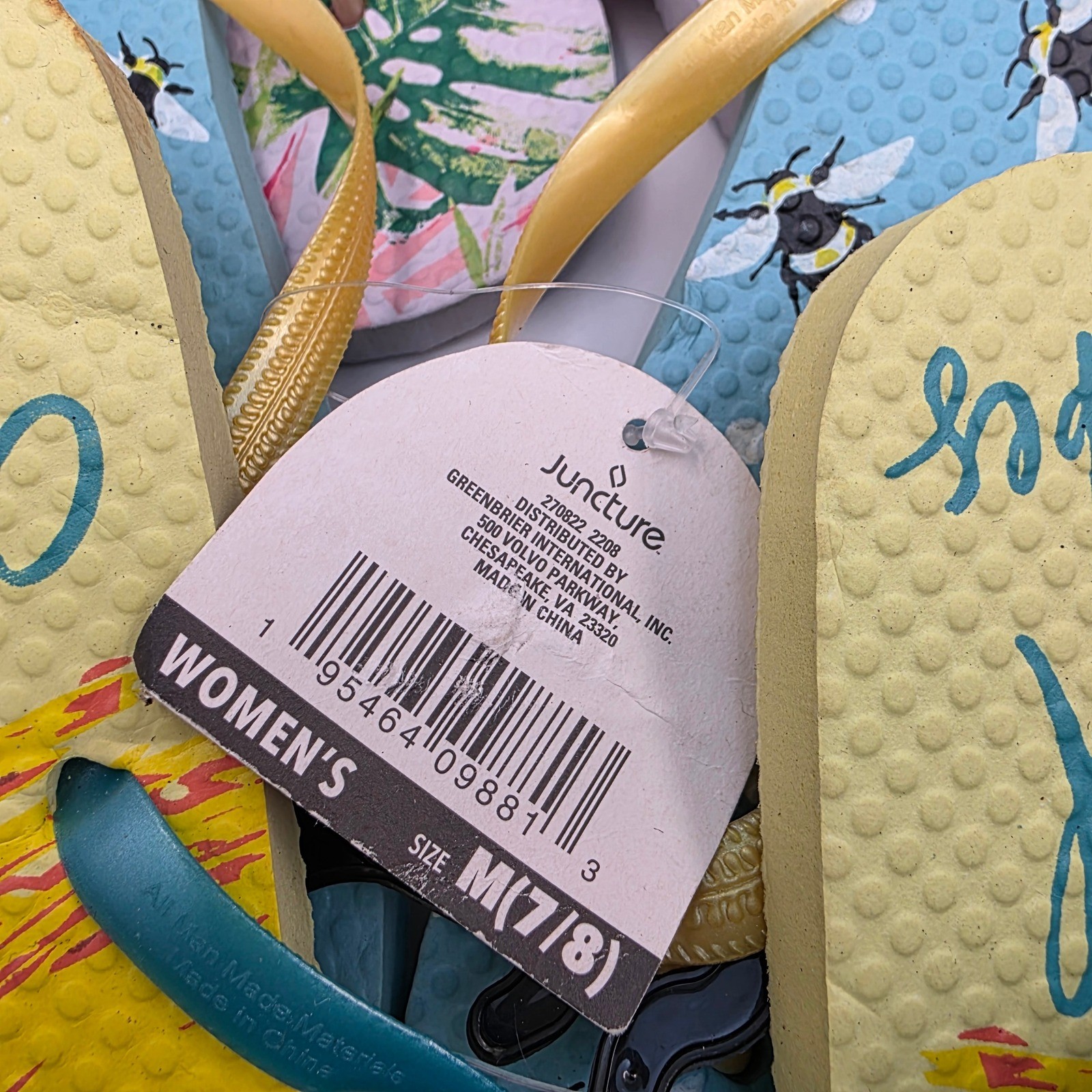 Lot of 10 Juncture Womens Flip Flops Sandals Summer Prints Bee Starfish NWT