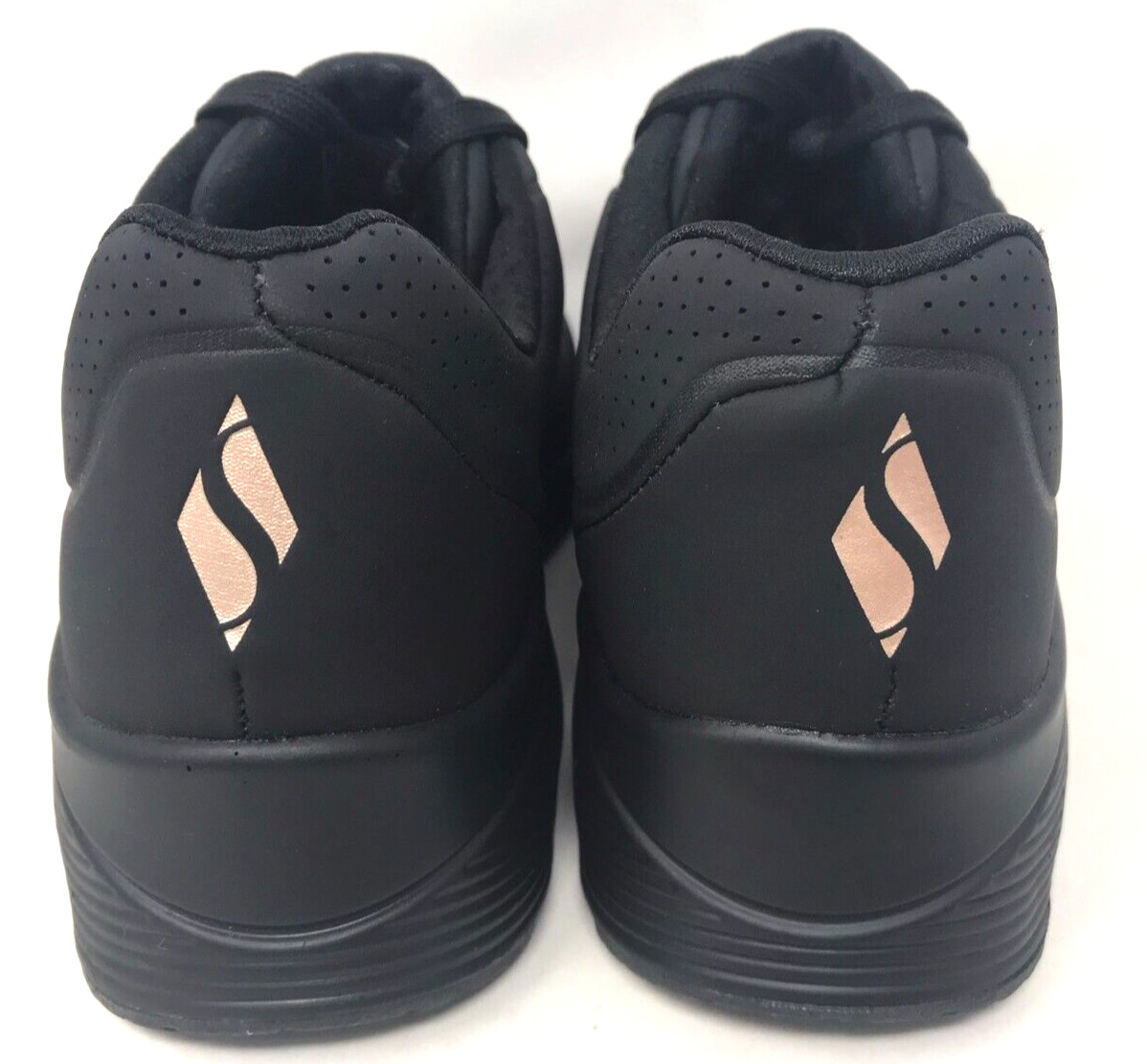 Skechers Women’s UNO Stand On Air Lace Up Walking Shoes Black Size:8 111C