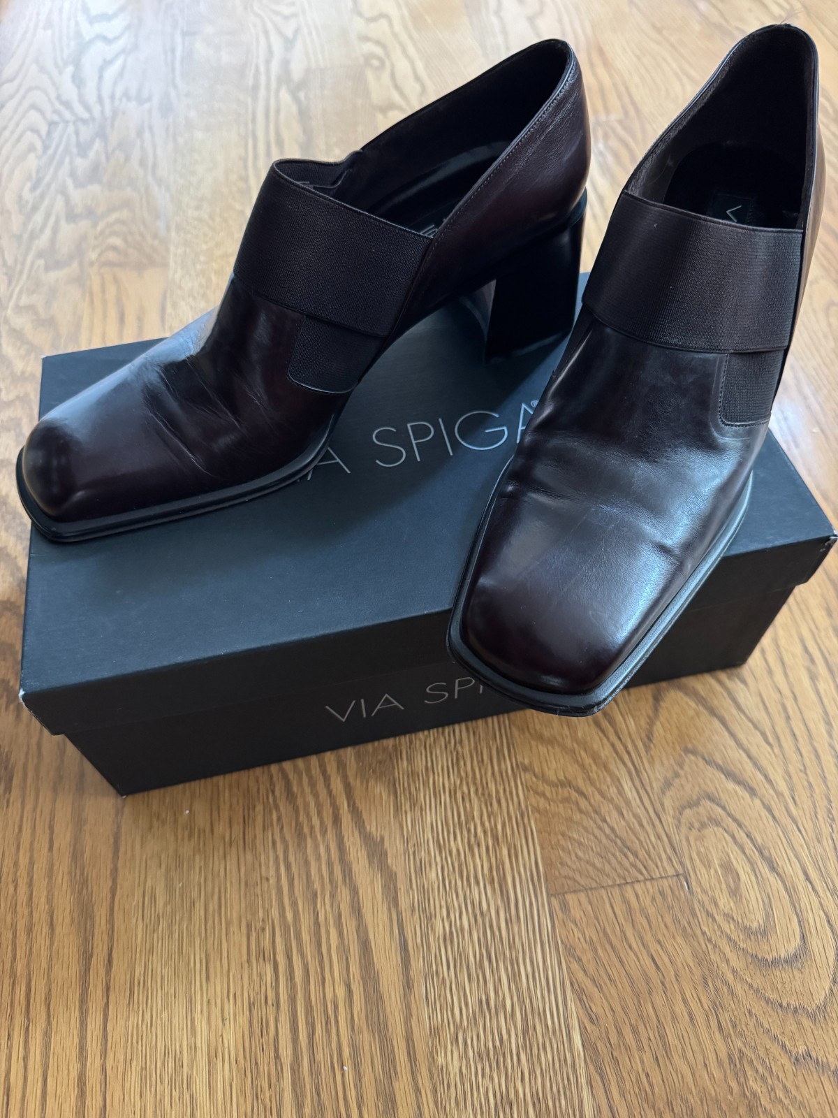 Via Spiga Swift Chocolate Kerala Calf Size 7.5 – New