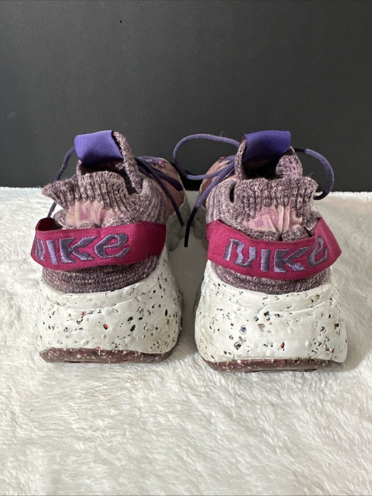 Nike Space Hippie ’04 Women’s Size 8 Running Shoes Cactus Flower Gravity Purple