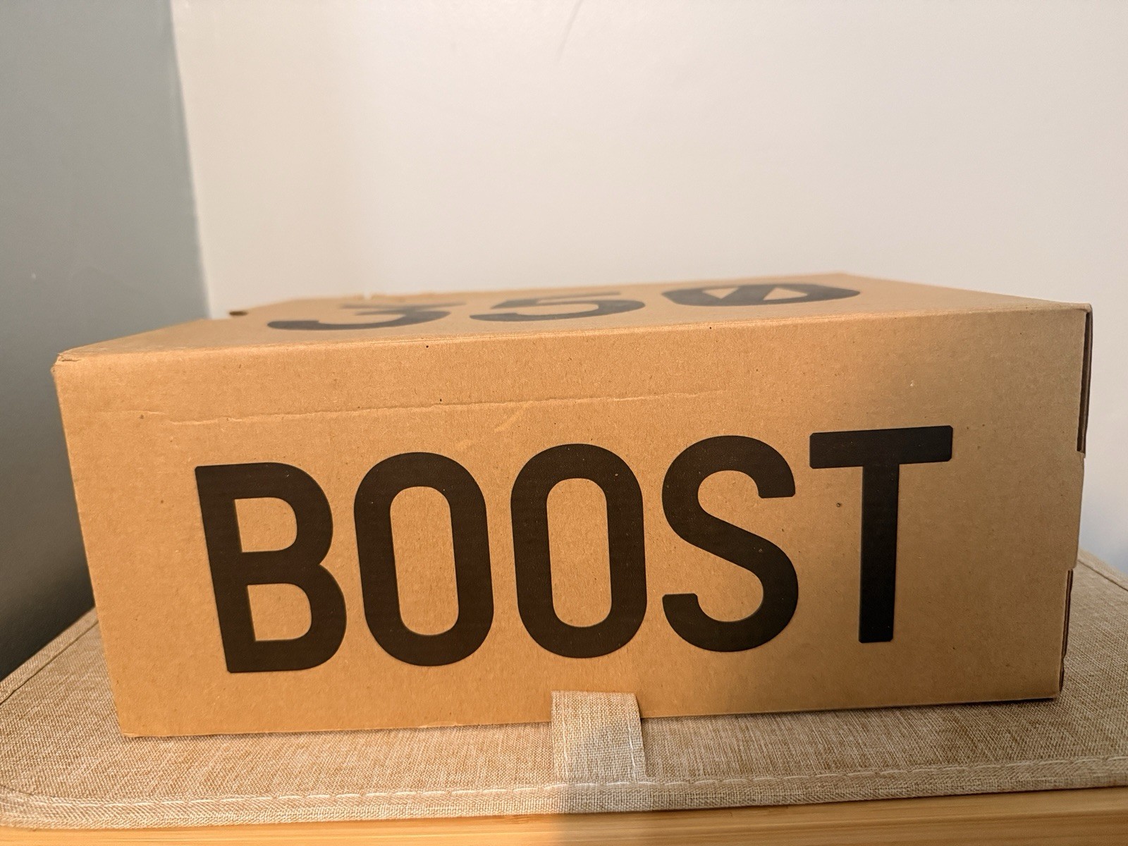 adidas YZY 350 V2