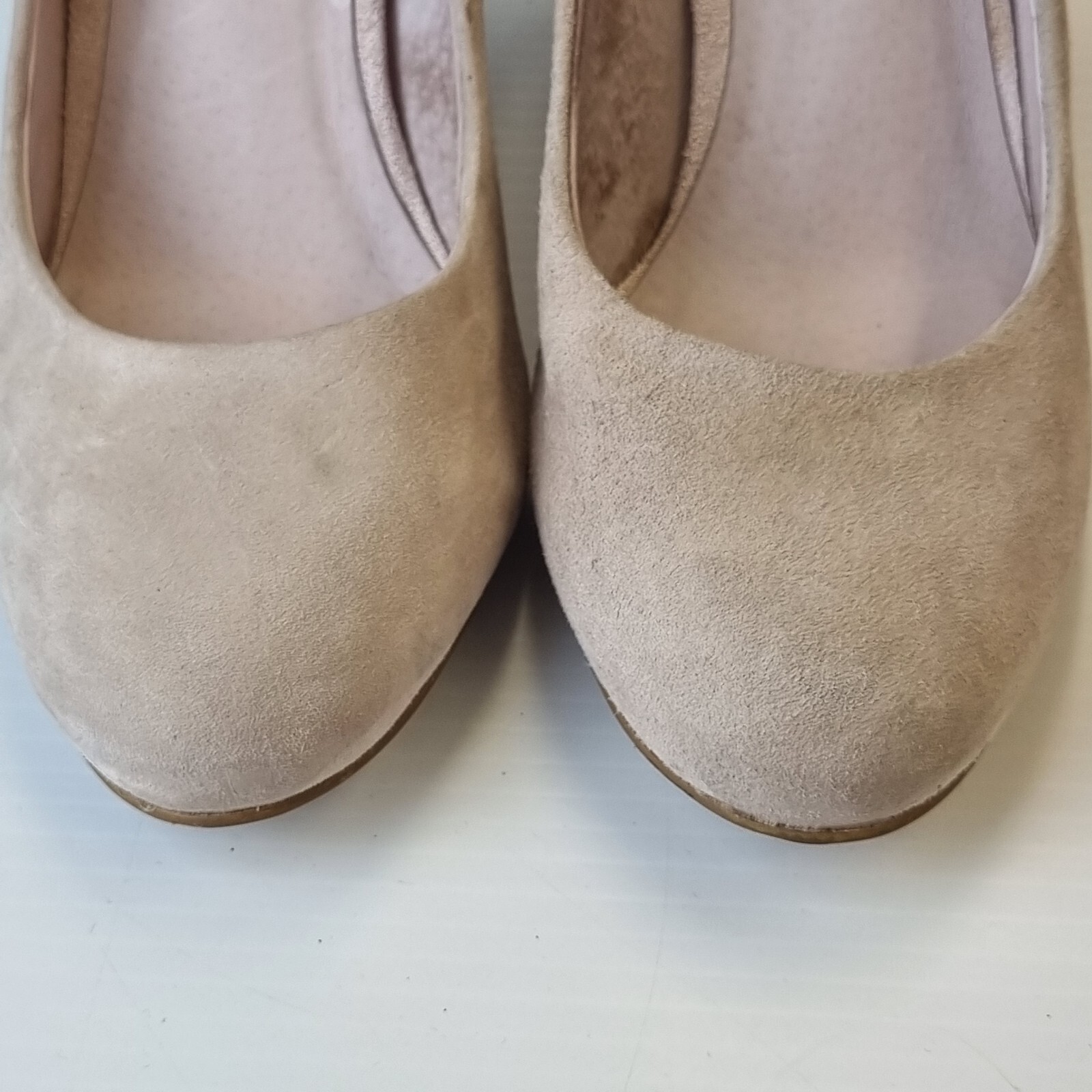 Vintage Alannah Hill Nude Suede Bow Heels AU 6 EU 37 Romantic Winter Bridal Glam