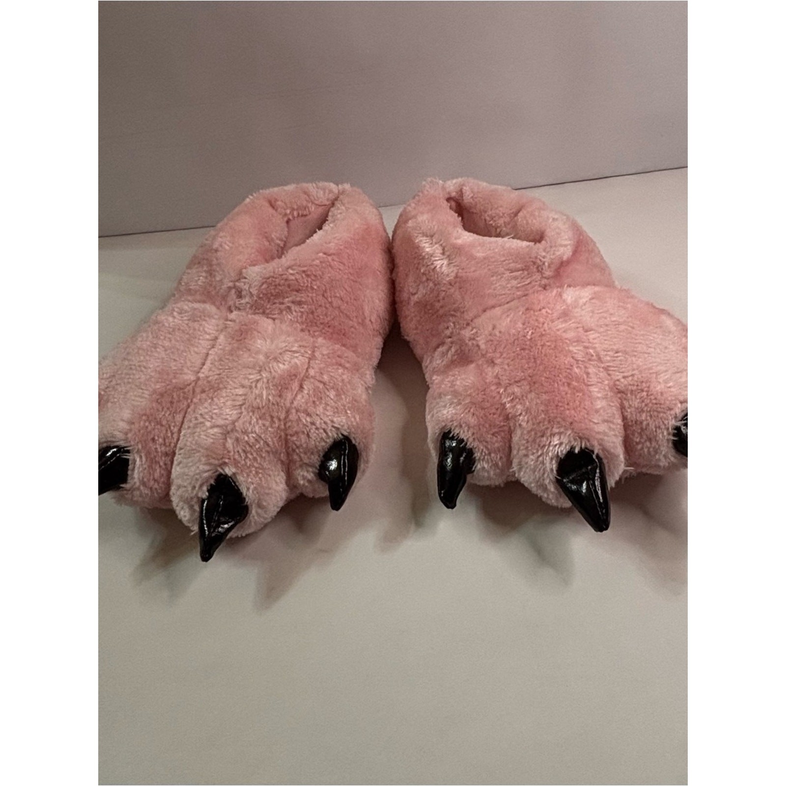 H&M Pink Plush Monster Claw Slippers with Black Claws Sz 36/37