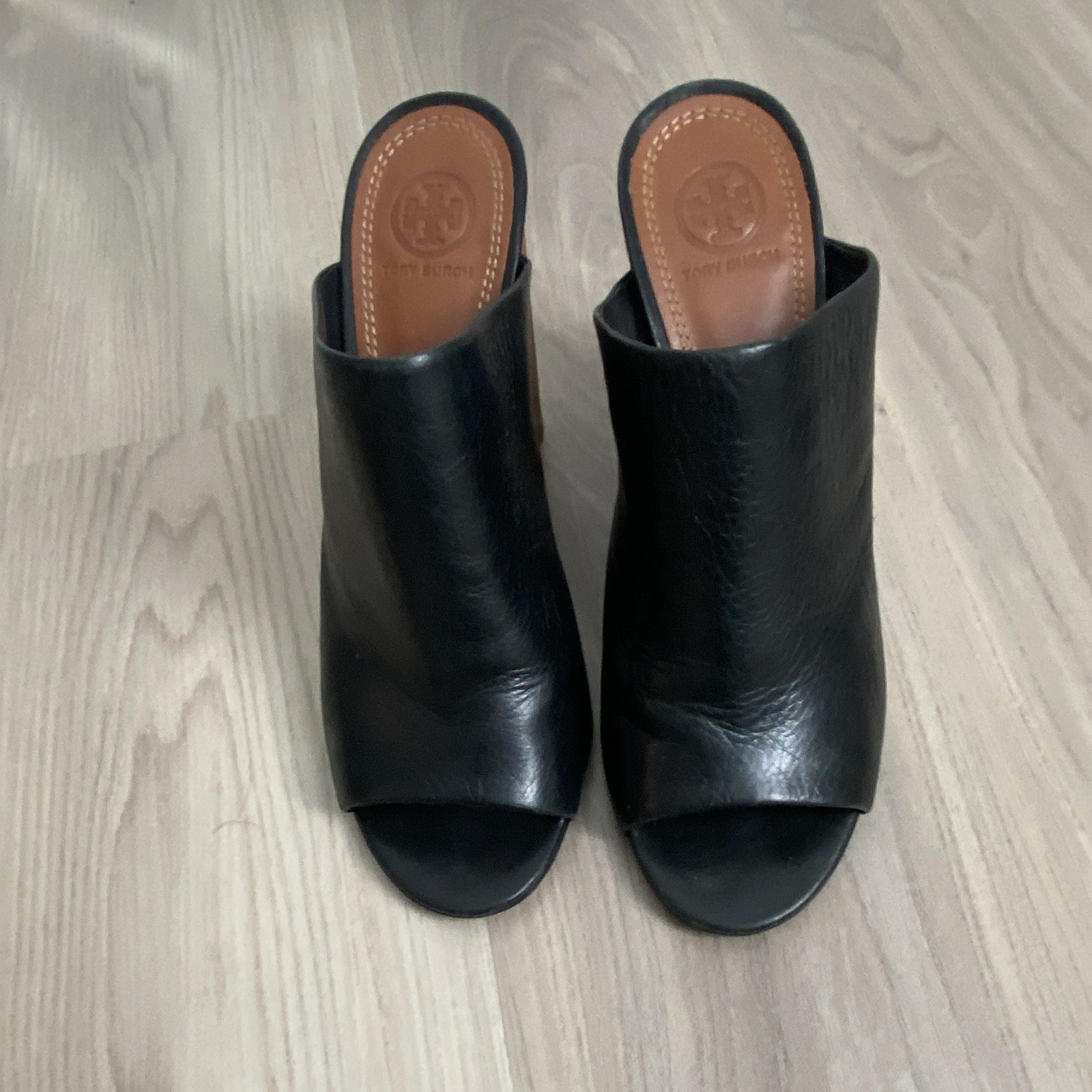 Tory Burch Women’s Black Leather Open Toe Mule Sandals Slip On Block Heel 9