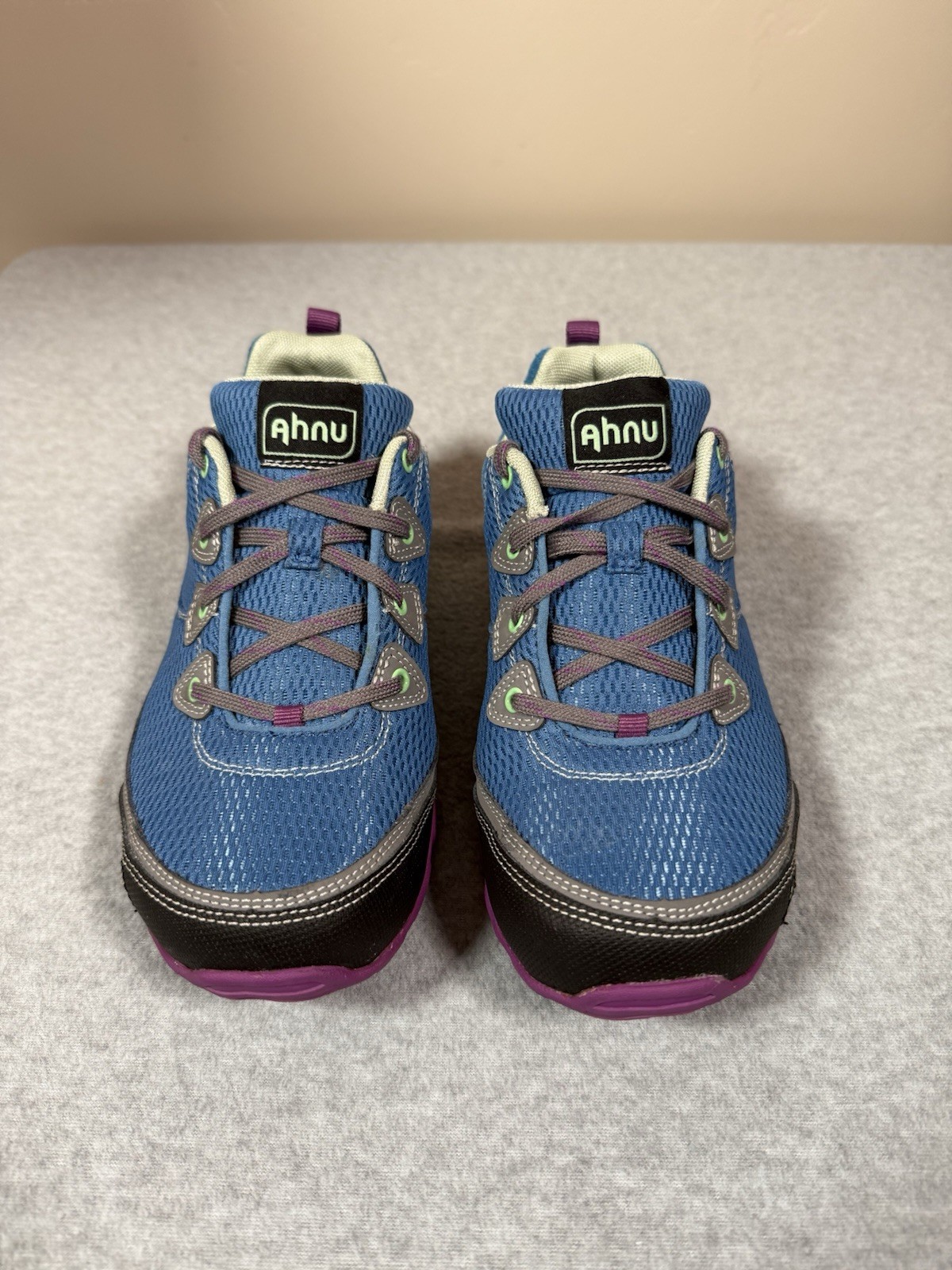 Ahnu Sugarpine Air Mesh Trail Hiking Shoes Womens Size 8 Vallarta Blue Vibram
