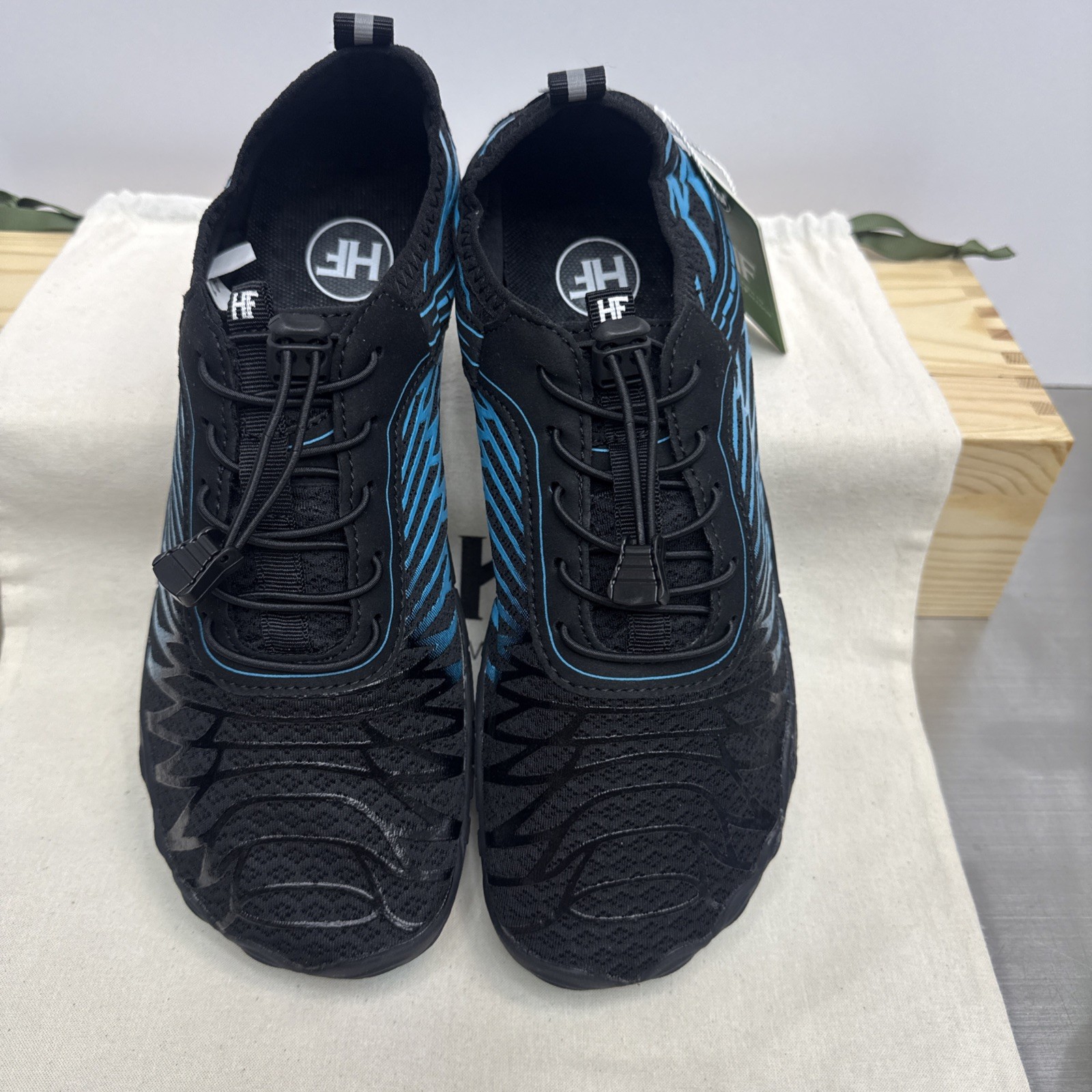 NWT Hike Footwear Shoe Lorax Pro Barefoot Black/Blue EU41 W10-10.5 M8-8.5