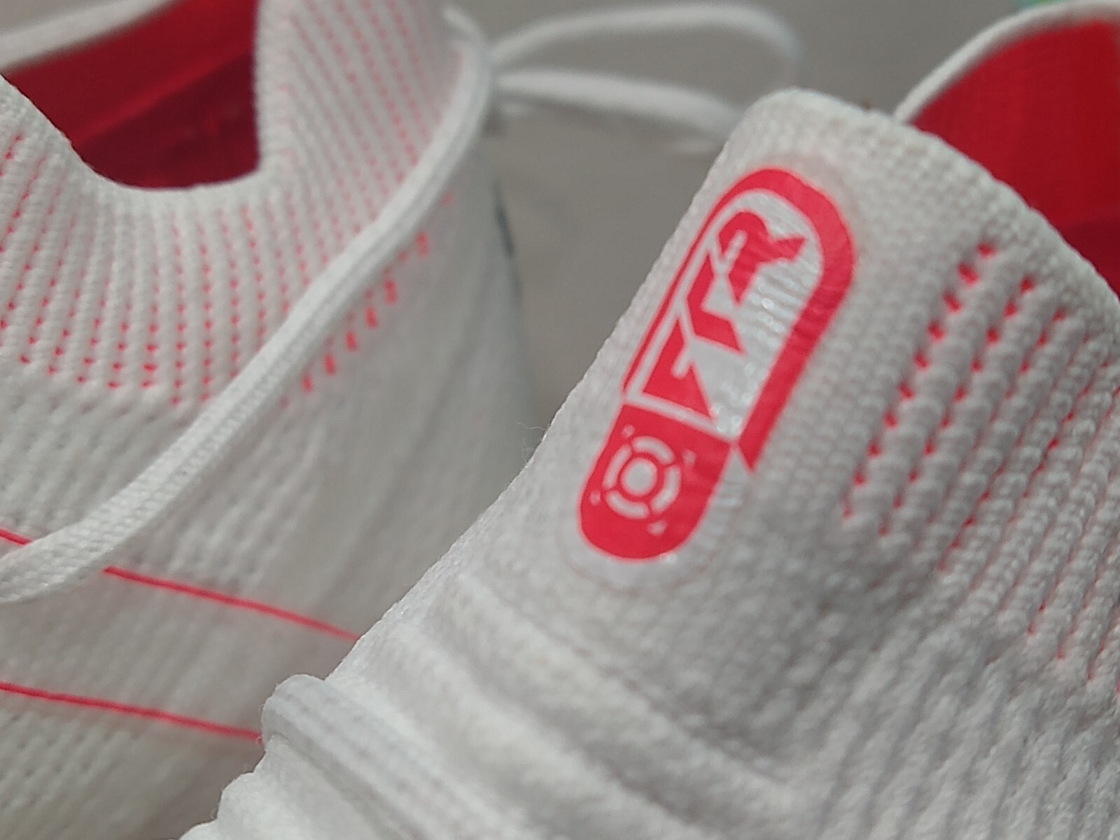 Puma WOMEN’S Future Ultimate FG AG Soccer – Size: 10.5 – 107356 01 – White / Red