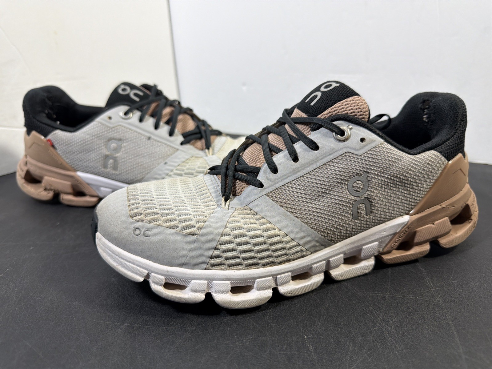 On Cloud Cloudflyer Women’s Size 8 Glacier Rose Brown Running Athletic 21.99566