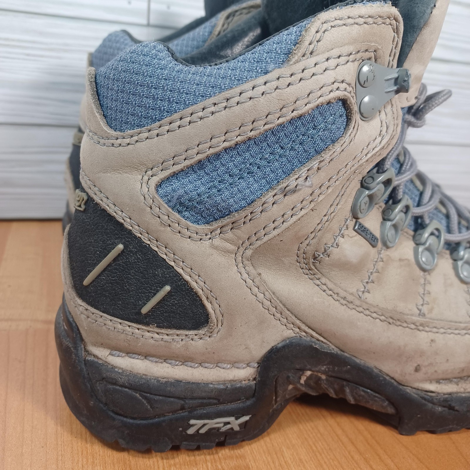 Danner 453 GTX Boots Womens Size 7M Waterproof 5.5″ Hiking Trail Outdoor TFX