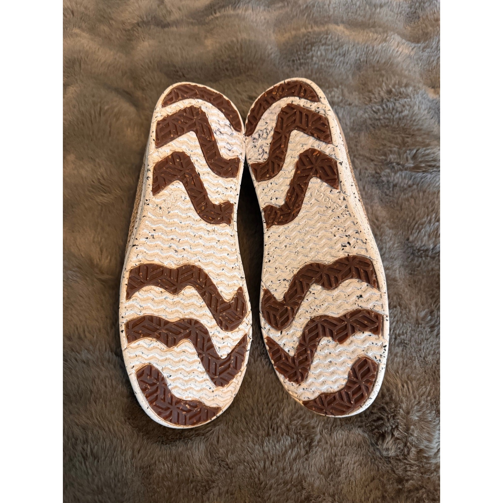 Saola Women’s Mindo Tan Tennis Shoes Women’s Size 9 Recycled Materials Lace Up
