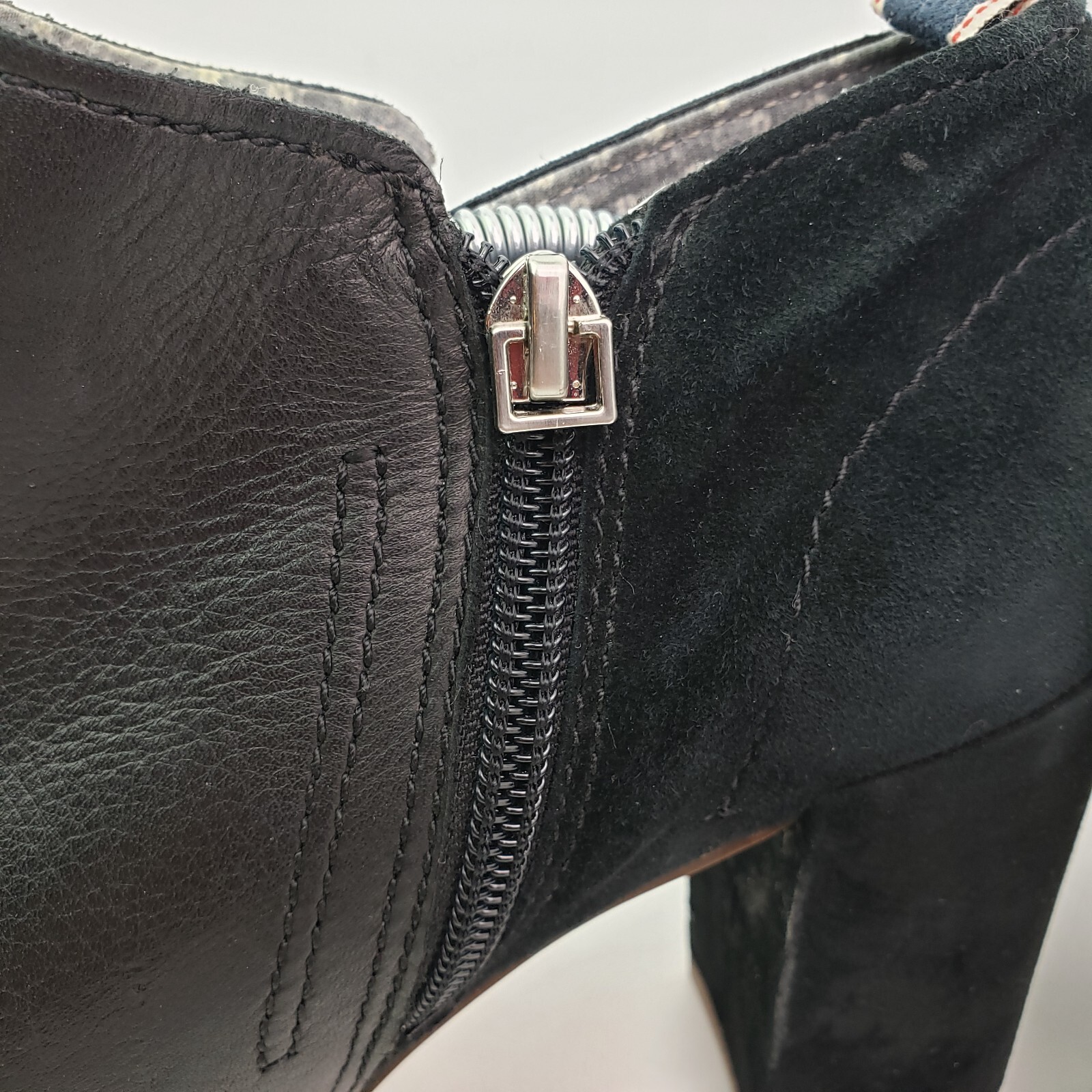 ED Ellen Degeneres Love Womens Size 10 Black Leather 3.25″ Heel Bootie Shoes