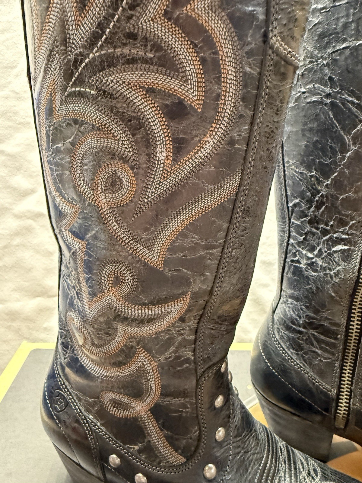 Womens Ariat «Wanderlust» Studded Knee High Boots – Size 6B, Country Western