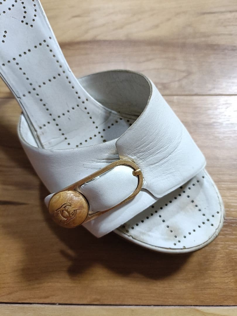 CHANEL Mules Coco Mark Wood Buckle Leather White Women’s Size EU36/US5.5