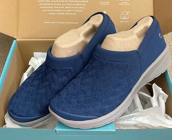 Bzees Gia 7 M Blue Pointelle Knit Machine Wash Slip On Lightweight Comfort Shoes
