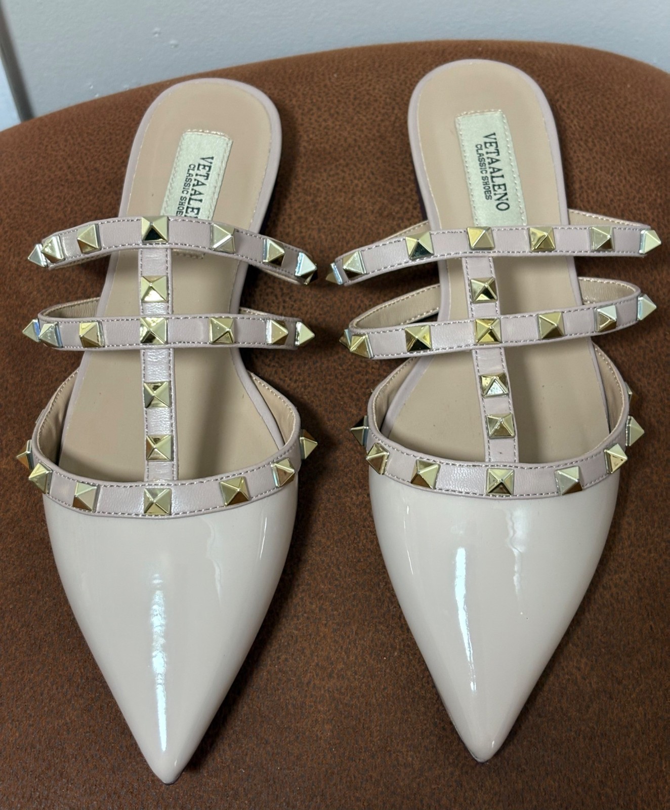 VETAALENO STUDDED PUMPS FLATS EU 38 US 7 BEIGE GOLD GLADIATOR PARTY CASUAL