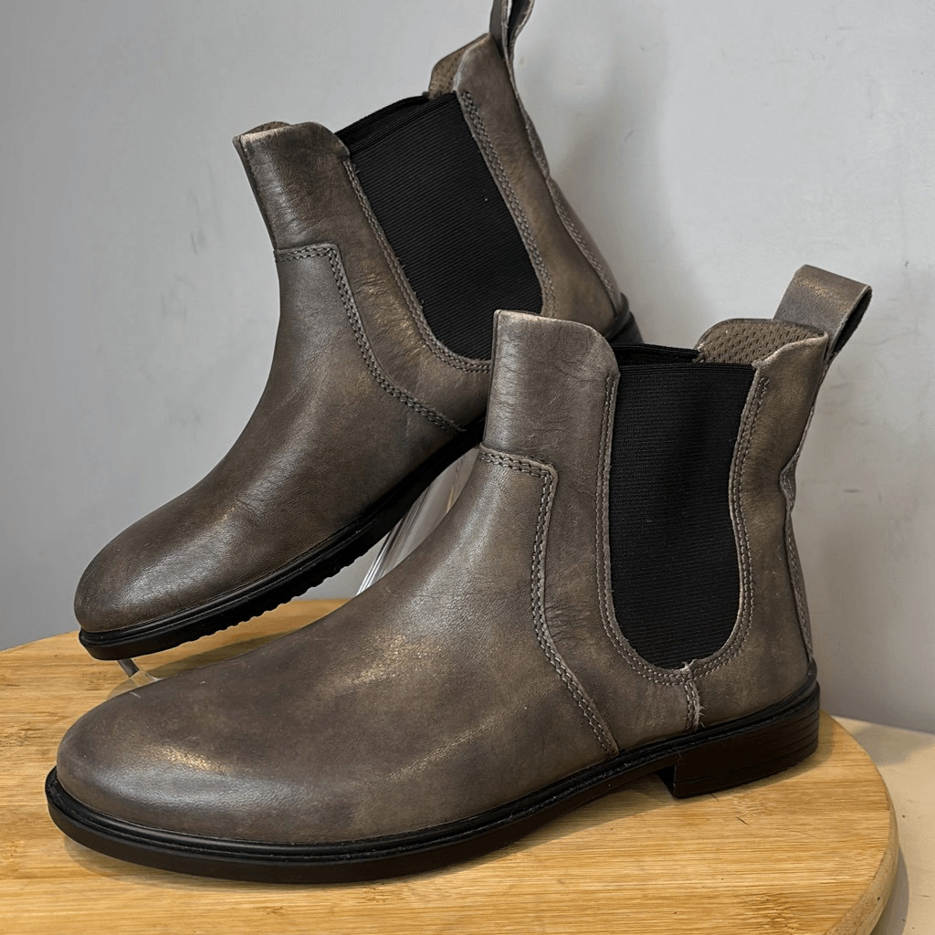 Ecco Women’s Touch 15 Danish Design Leather Chelsea Boots Gray/Black Size 4-4.5