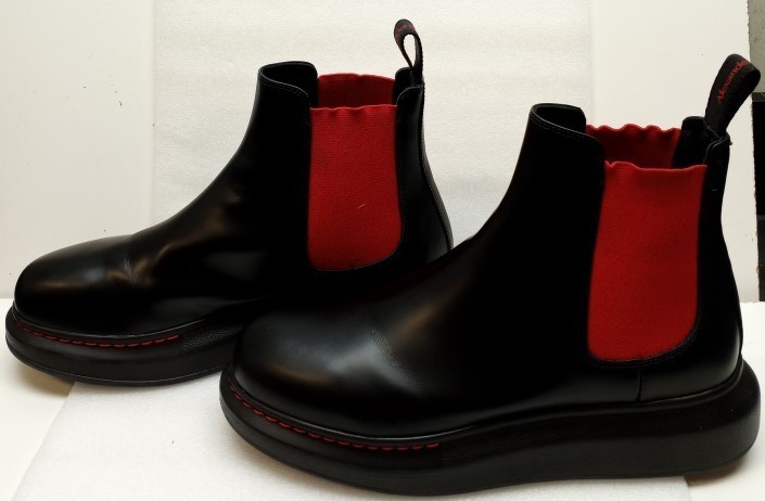 Alexander McQueen Leather Chelsea Boots Italy Made (Size: 39)