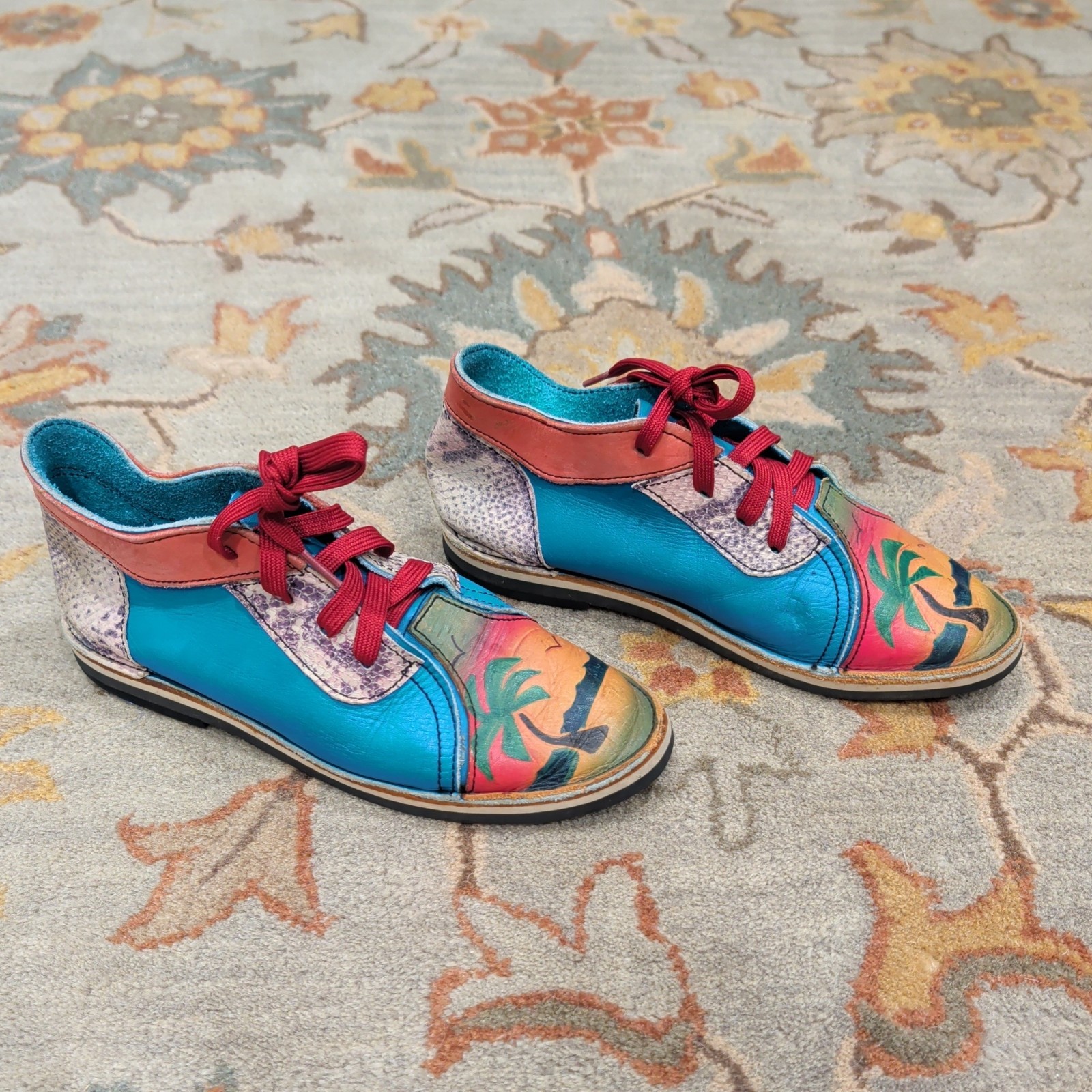 Handmade/Artisan Leather lace up shoes size 9