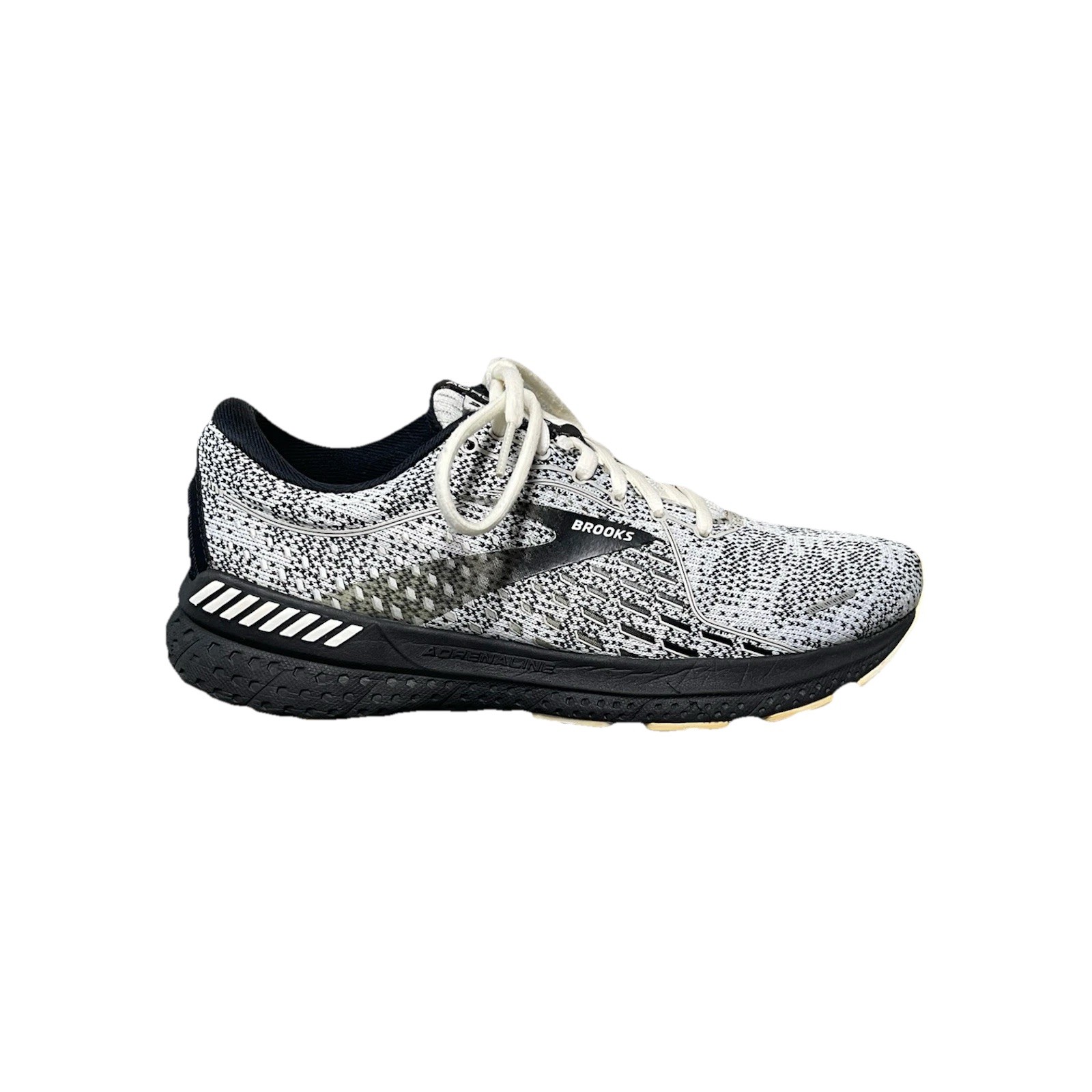Brooks Adrenaline GTS 21 Women’s White & Black Sneakers 1203291B135 Size 8B