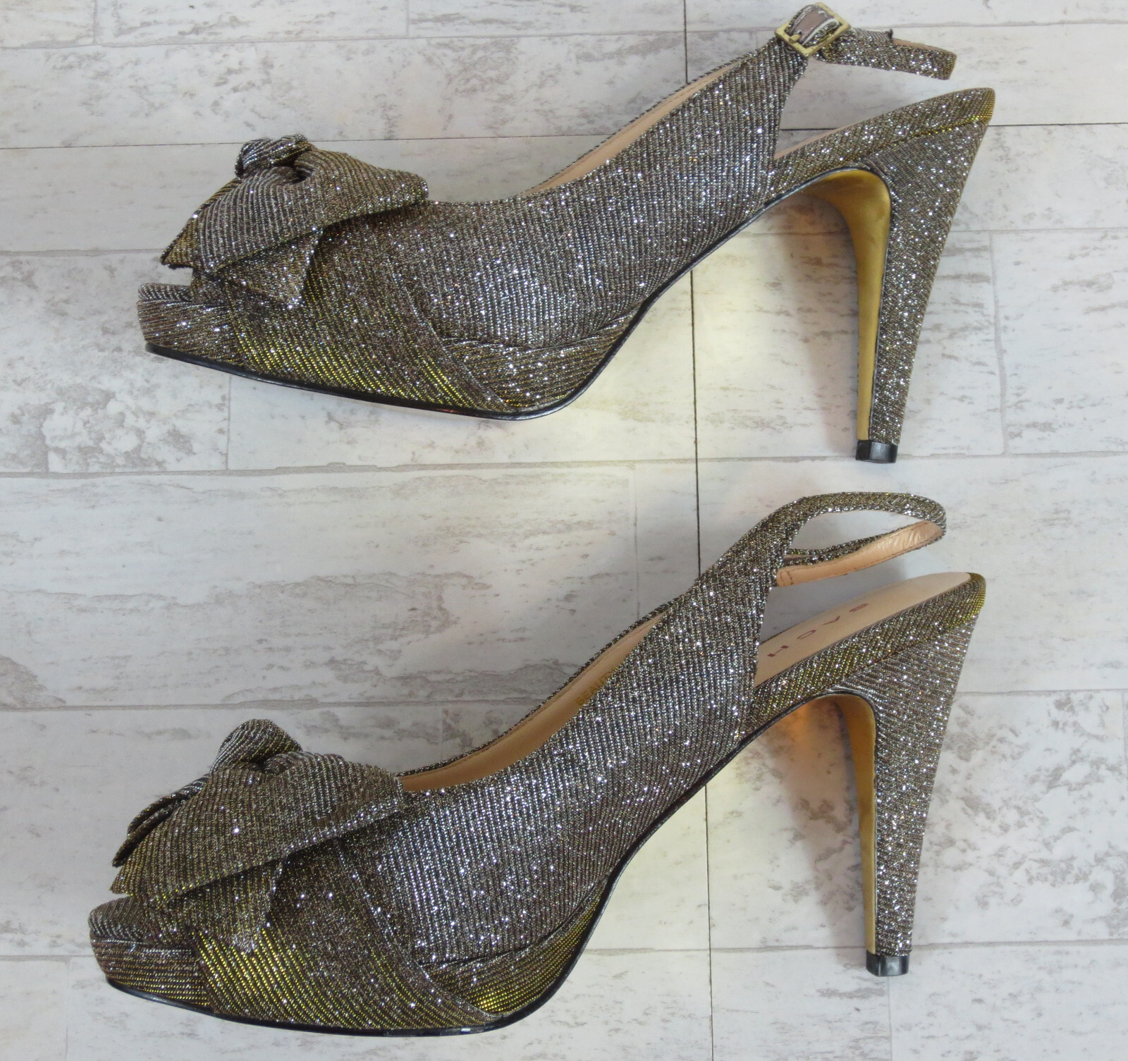Sacha London Beauty Stilleto Heels Womens Sz 10 Metallic Iridescent Peep Toe Bow