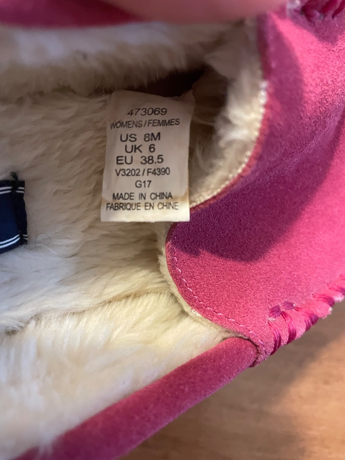 Lands’ end women’s pink suede fur line slipper moccasin size 8