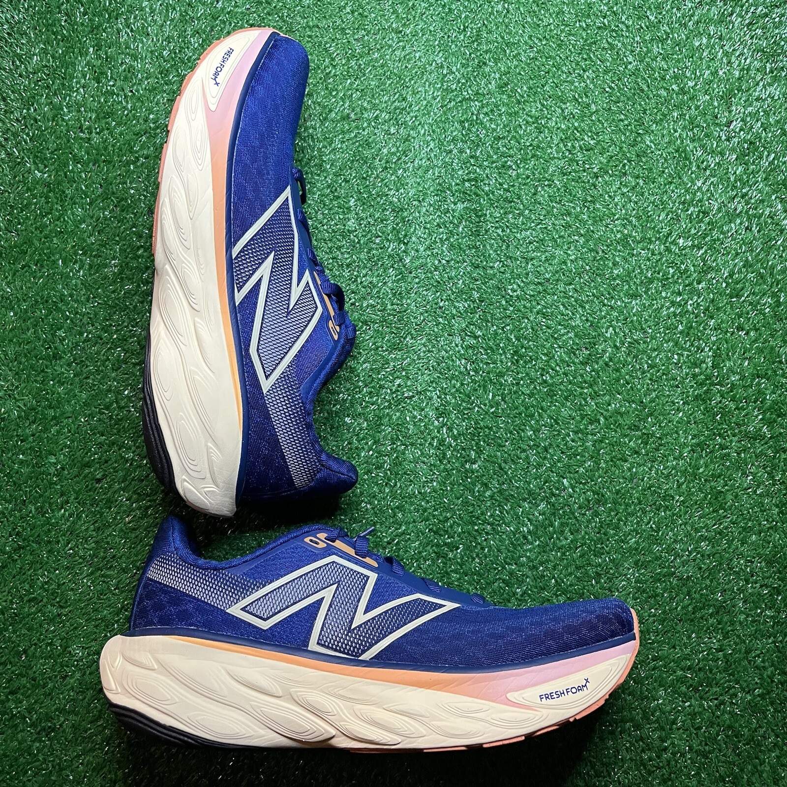 New Balance 1080 V14 Women’s Size 10 B ‘Inkwell/calcium’ W1080N14 Running Shoes