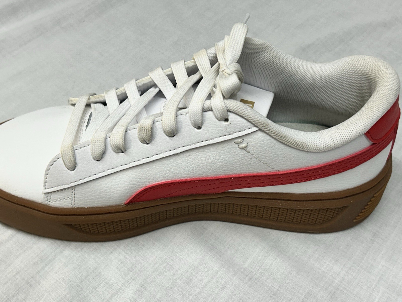 Size 9.5 – Puma Smash Platform V2 White Poppy Red Women