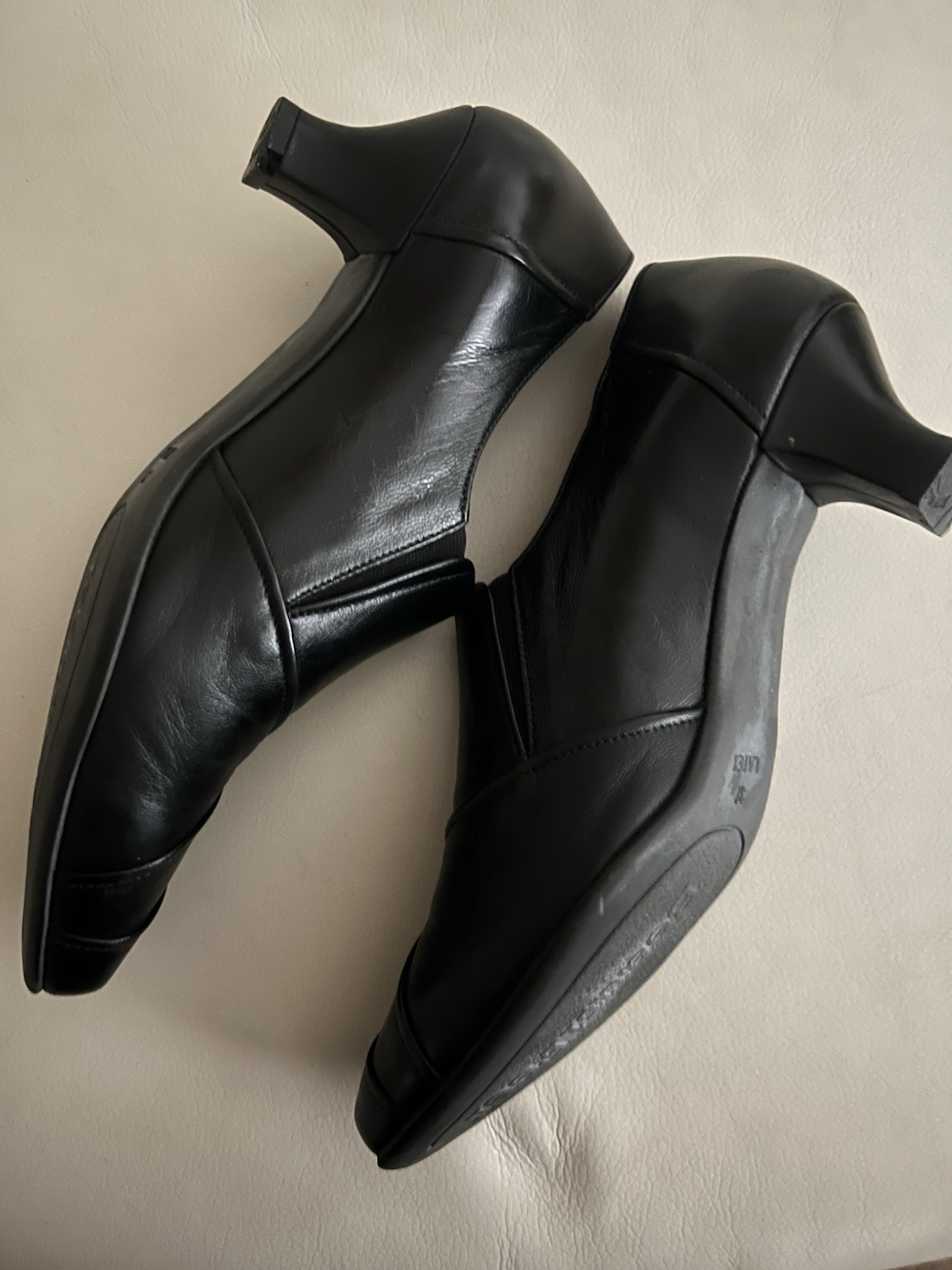 Beautifeel Rosalind Black Leather Pumps Made In Israel Women’s Sz 37