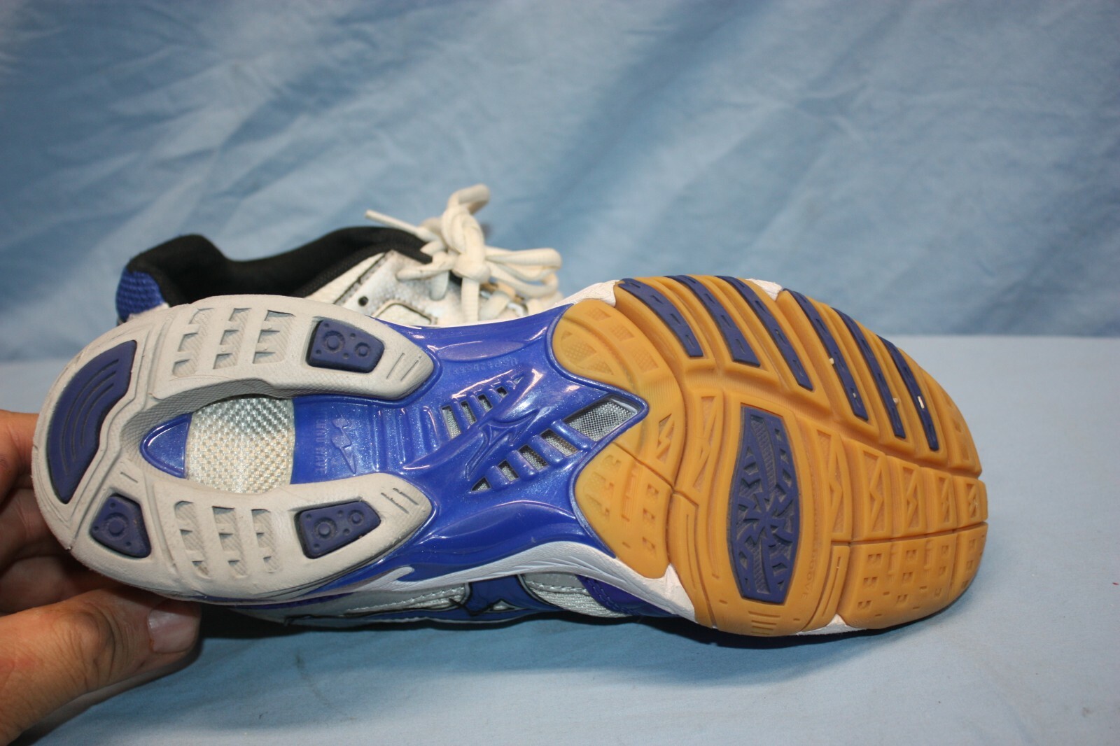 Mizuno Wave Bolt 3 Volleyball Shoes Womens 9.5 USED SHAPE sport LOW TOP blue