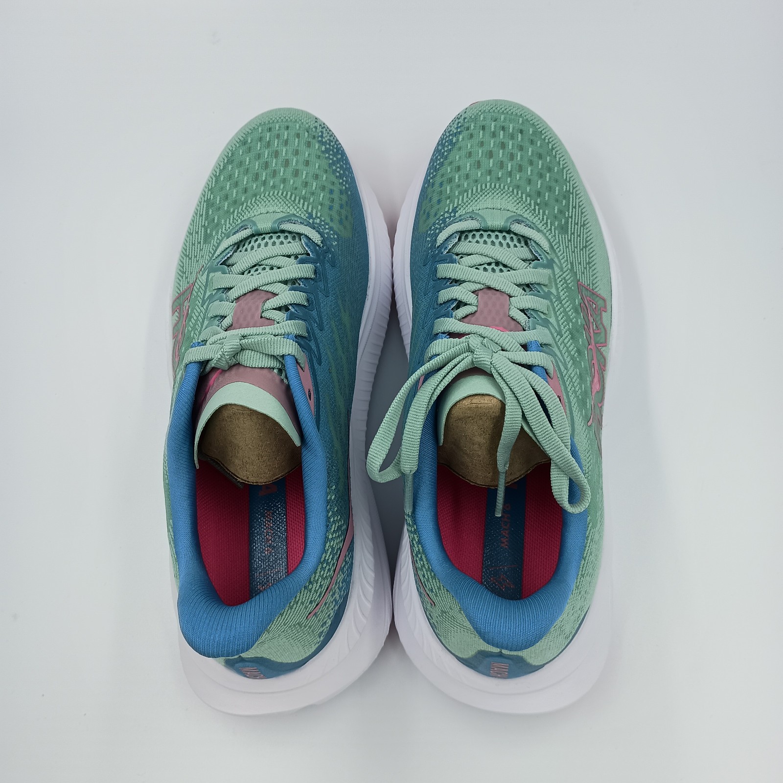 Hoka One One HOKA Mach 6 Womens Size 7.5B green/pink