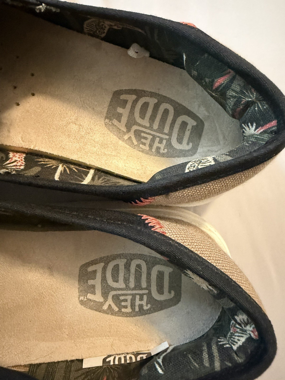 Hey Dude Women’s Sunapee Slip-On Loafer Casual Shoes Size 7 Black and Taupe