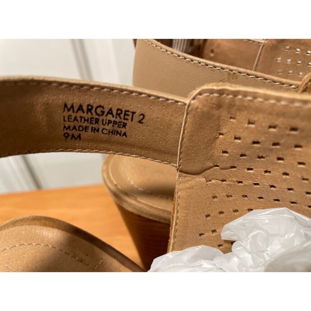 Tahari Margaret Tan Perforated Leather Block Heel Open Toe Sandals Shoes 9