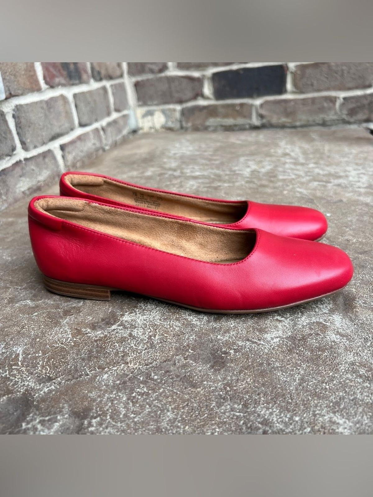 Naturalizer Kelly Red Leather Ballet Flats Sz 7