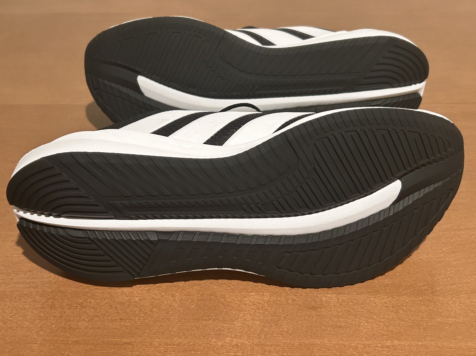 Adidas Galaxy 7 Running Shoes Women’s Size 8.5 Black White Sneakers NWT Box