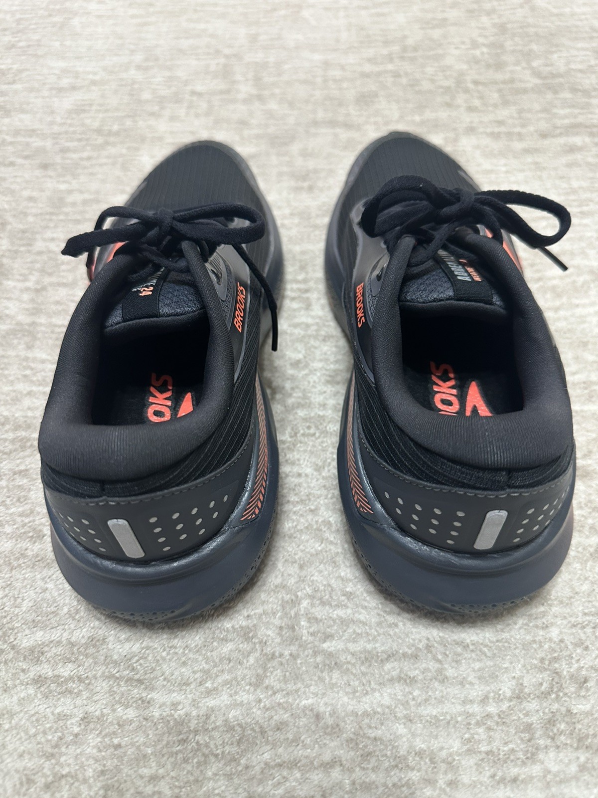 Women’s Brooks Adrenaline GTS 24 Weatherized, Black/Ebony/Coral