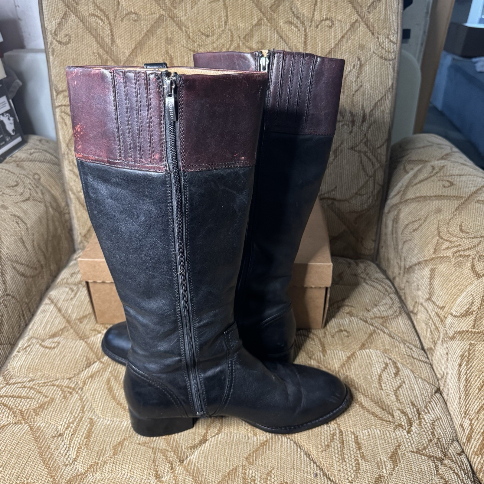 Ariat York Riding Boots Black Brown Leather 2-Tone Buckle Equestrian Knee 8.5 B