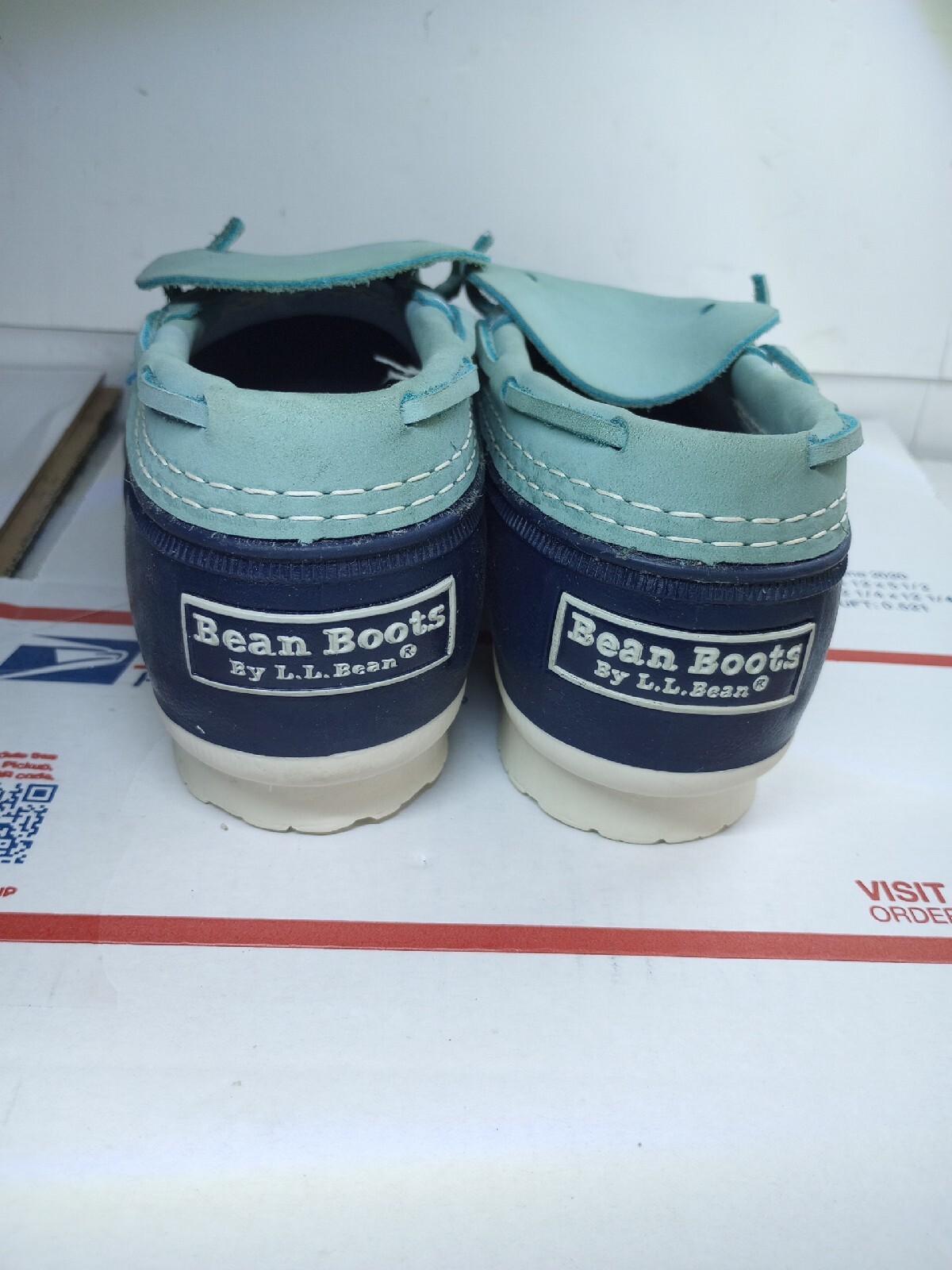 L.L Bean Women’s Duck Bean Boots, Booties Size 7 M Teal And Blue 💙