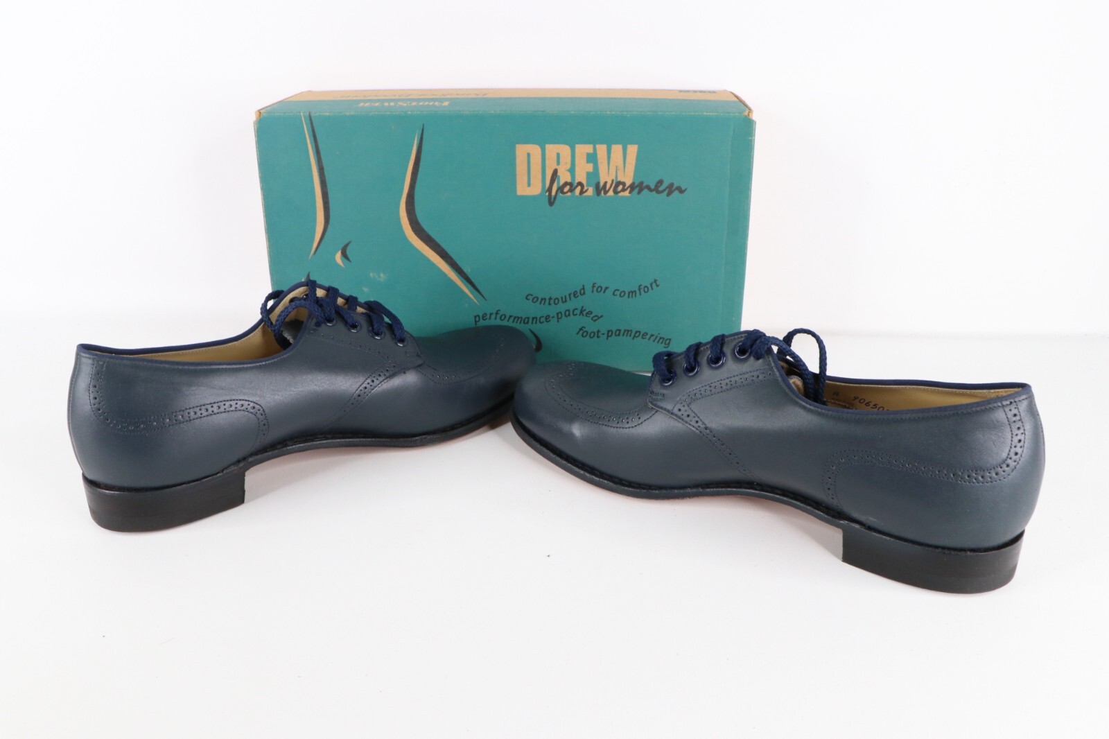 NOS Vintage 90s Streetwear Womens 11.5 A Leather Wingtip Dress Shoes Navy Blue